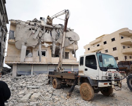 Откриха дарителска сметка за пострадалите при трагедията в Турция