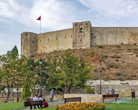 Трусът в Турция разруши крепост на 2000 години