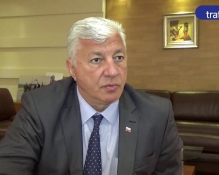 Зико обяви извънреден брифинг, ще коментира исканата си оставка от Бойко Борисов