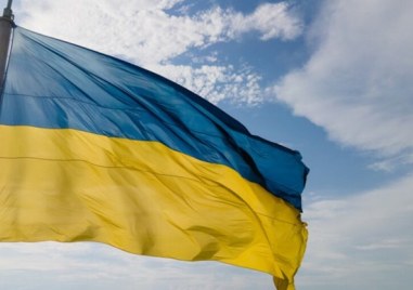 Наложеното военно положение в Украйна заради руската инвазия бе удължено