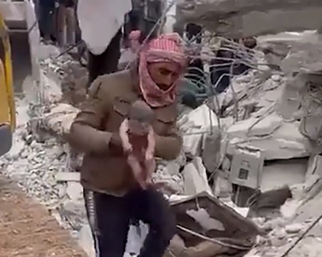Бебе се роди под развалините в Сирия, майка му не оцеля