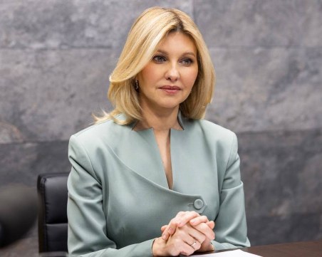 Олена Зеленски: Въпреки собствената ни трагедия, днес нашите мисли и молитви са с Турция