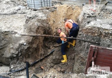 Аварирал водопровод в Асеновград оставя няколко квартала без вода Заради