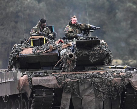 Украйна се готви за зловеща руска офанзива в Донбас