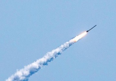 Украйна заяви че е прехванала 61 от общо 71 ракети