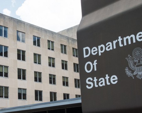 Държавният департамент: Наложихме визови ограничения на лицата, санкционирани по списъка 