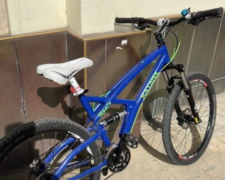 Задигнаха колелото на мъж в Кючука, издирва го