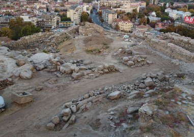 Археолозите ще продължат работата си на Небет тепе и Източната