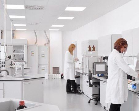 Ваучер за 300 лв. в срок на месец, предлагат на жената със сгрешени изследвания в Пловдив