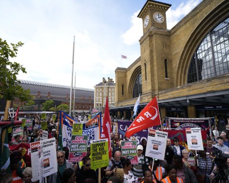 Протестите във Великобритания заради инфлацията продължават