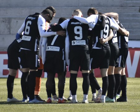 Съставите на Локо и Ботев Враца