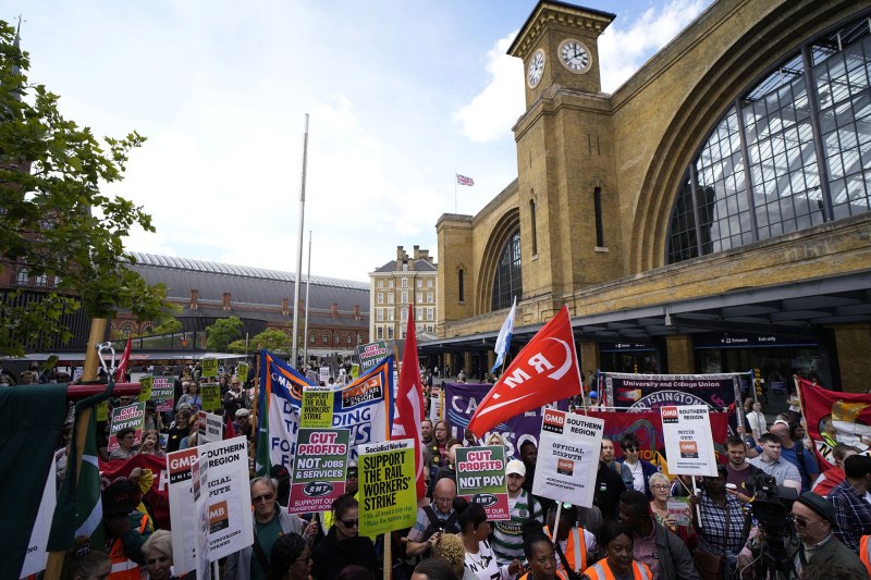 Протестите във Великобритания заради инфлацията продължават