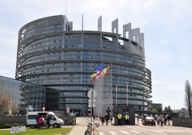 Европейският парламент реши днес да обсъди отново въпроса с охраната