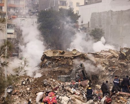 Щетите от земетресенията в Турция може да струват над 84,1 млрд. долара на Анкара