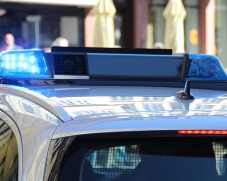 Заловиха случайно убиец, издирван от 26 години, на летището в Дюселдорф