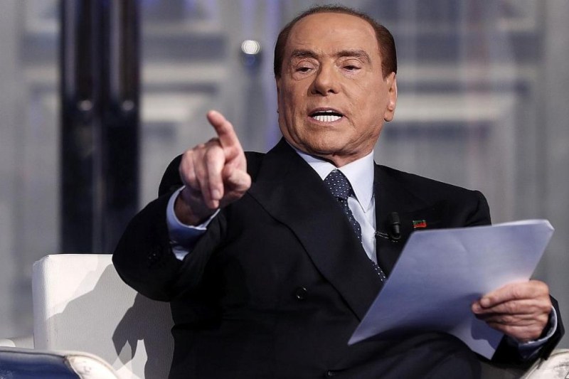 Критики заляха Берлускони след думите му срещу Зеленски