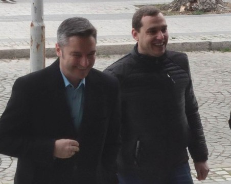 БСП –Пловдив към напускащите съветници: Благодарим ви! Тръгнете си и от Общинския съвет