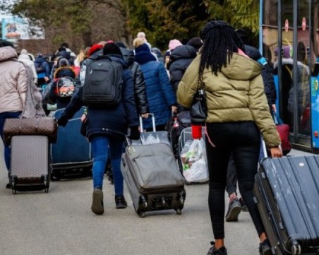 Пререгистрират украинците в България