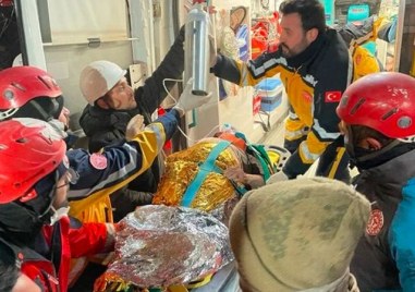 42 годишна жена беше спасена в Турция десет дни след