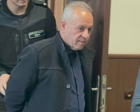 Оставиха в ареста мъжа, измамил студентка със 17 хил. лева в Пловдив