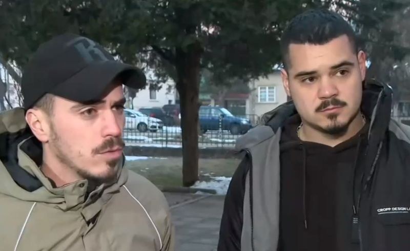 Осмокласник се оплака, че двама са му счупили пръстите! Нападателите - само го ошамарихме