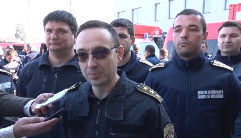 Турците изпратиха българските пожарникари с аплодисменти и клаксони