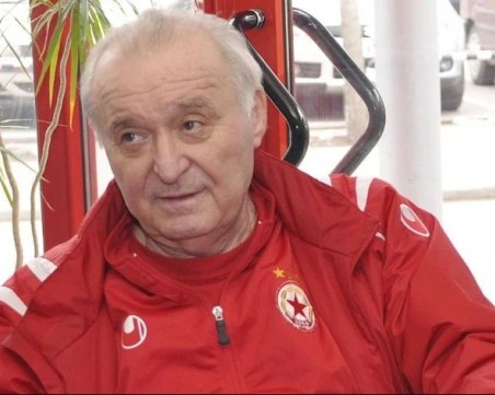 Сбогуваме се с Петър Жеков на стадион 