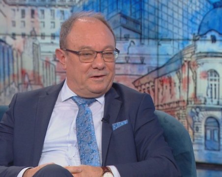 Акад. Ревалски: Надявам се МС да одобри идеята Летище София да носи името Васил Левски