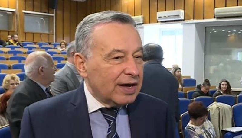 Украинският посланик: Напускам България така, сякаш моята родна страна