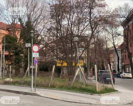 Бившата бензиностанция край Главната става търговски център? Собственикът осъди Общината