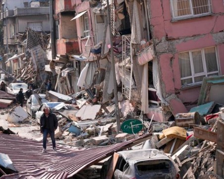 Доброволец в Хатай: Турците са изключително задружни и активни