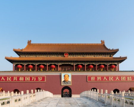 Китай: Конфликтът в Украйна може да излезе извън контрол