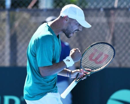 Пловдивчанинът Мико Кузманов с победа в Индия, Томова взе сет от световната номер 3