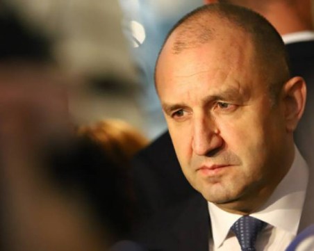 Радев: Недопустимо е да се гледа на армията ни като военен донор за Украйна