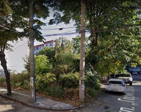 Лудостта на пазара: Общината продаде за 465 000 лева имот в Кючука от 231 кв.м