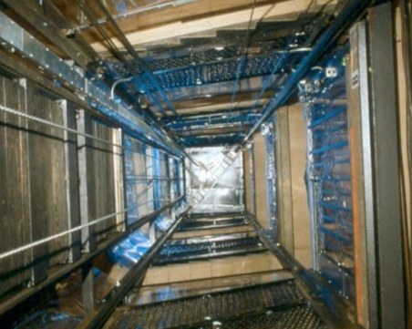 Мъж загина след падане в асансьорна шахта в София