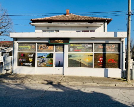 Нов риболовен магазин отваря врати в Стамболийски