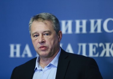 Изпълнителният директор на Левски Ивайло Ивков обяви че има сериозни