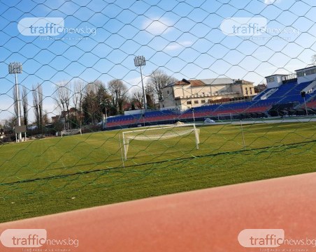 Как в град с 80-хилядно население в Румъния строят два стадиона?