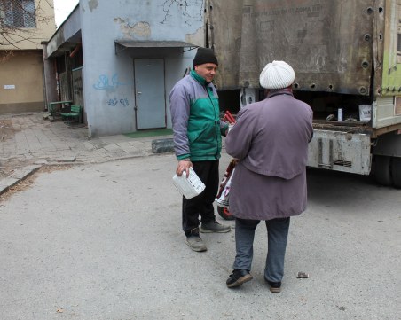 Предадоха стари електроуреди за рециклиране в район „Северен
