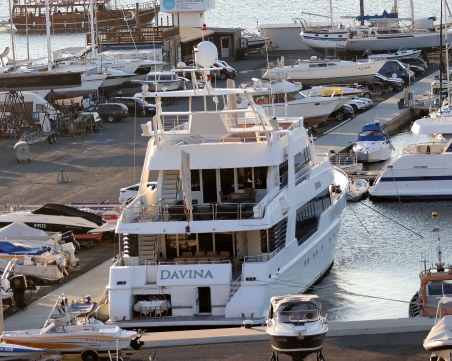 Украинка се удави след парти на яхта в Созопол