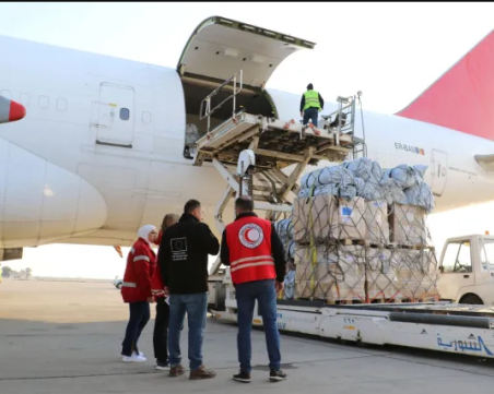 Първите самолети с помощи от ЕС за Сирия се приземиха в Дамаск