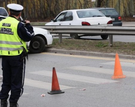 19-годишният пешеходец, блъснат на бул. 