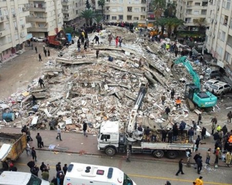 200 души вече са арестуваните в Турция заради лошо строителство