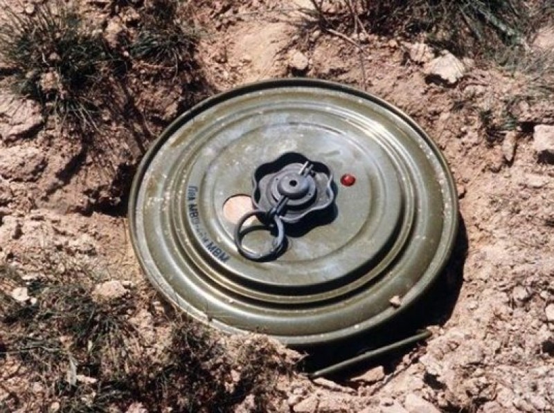 Десет загинали в Сирия след взривена мина, заложена от 