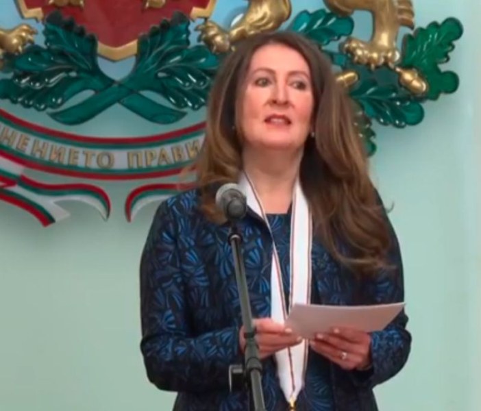 Херо Мустафа получи орден „Мадарски конник”