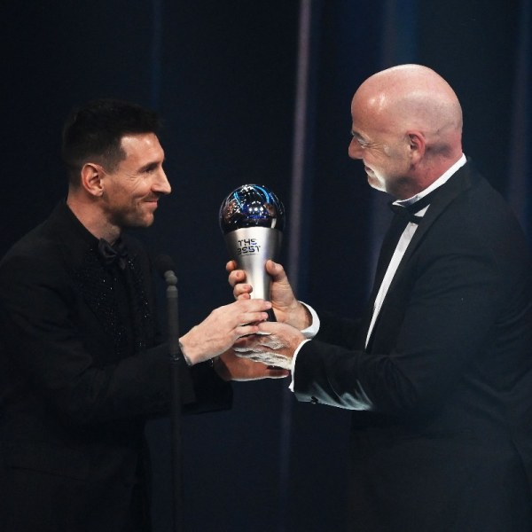 Световният шампион с Аржентина Лионел Меси спечели наградата FIFA The Best.