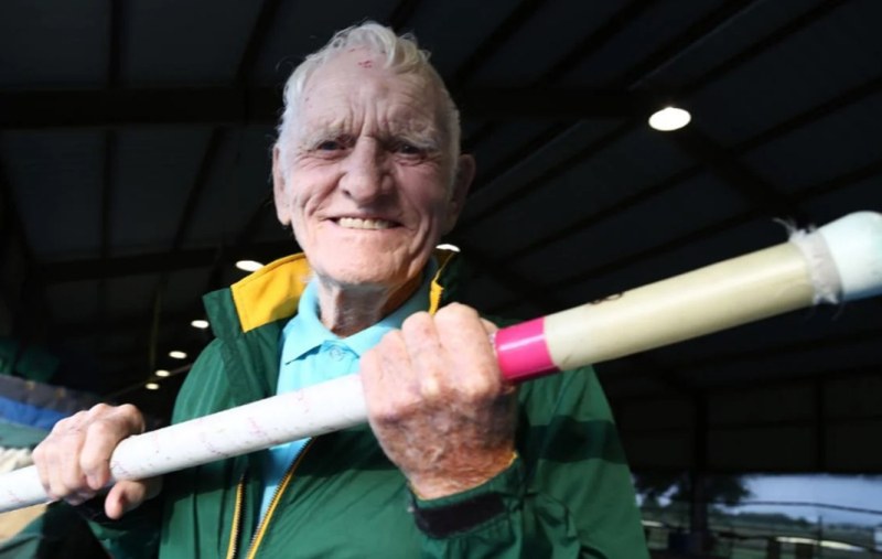 На 97-годишна възраст почина единственият двукратен олимпийски шампион в овчарския