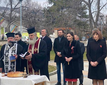 Благодарствен водосвет и крос за Трети март в Куклен