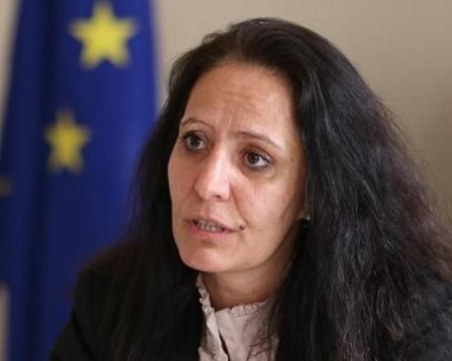 Отстраниха кметицата на столичния район 